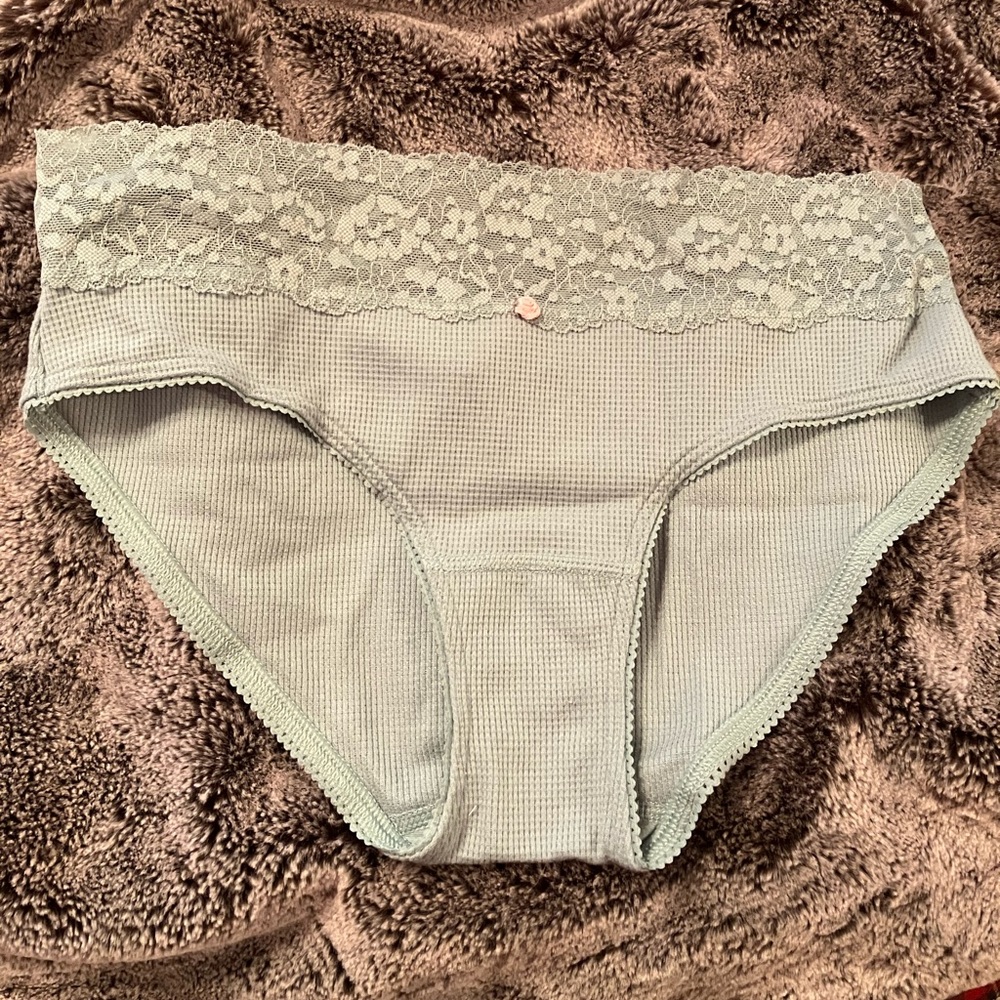NWT thermal Panty Victoria’s Secret